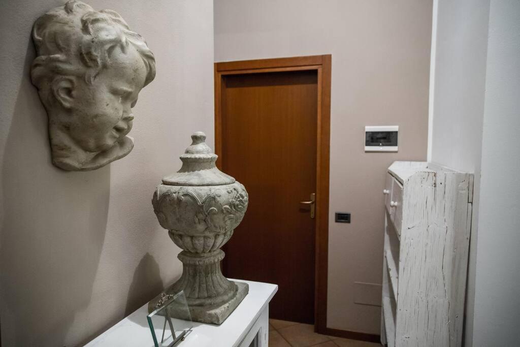 Piazza Erbe Luxury Apartment Verona Eksteriør bilde