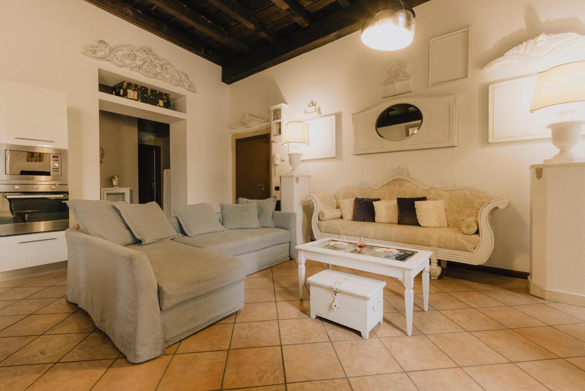 Piazza Erbe Luxury Apartment Verona Eksteriør bilde