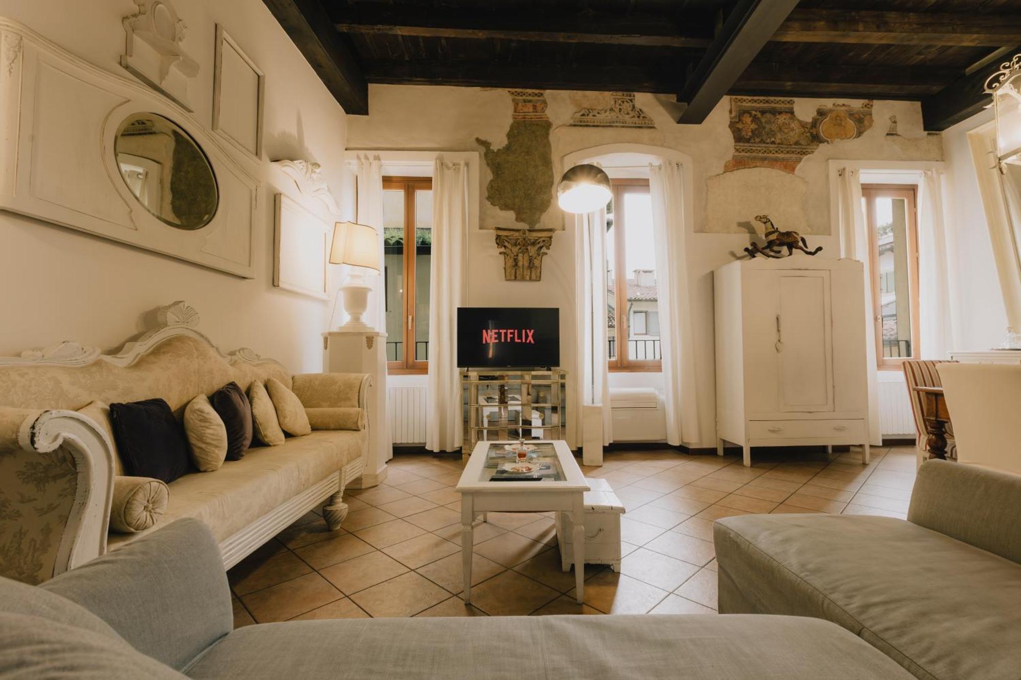 Piazza Erbe Luxury Apartment Verona Eksteriør bilde